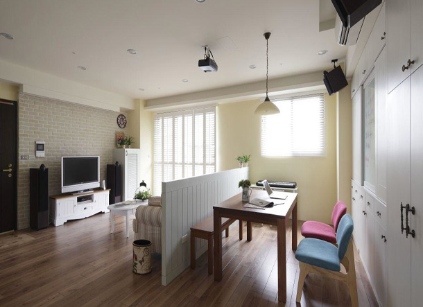 田園風(fēng)格客廳效果圖