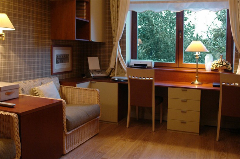 重慶小戶型房屋裝修，書(shū)房裝修