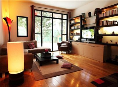 重慶家裝公司復(fù)合實木 地板安裝方法